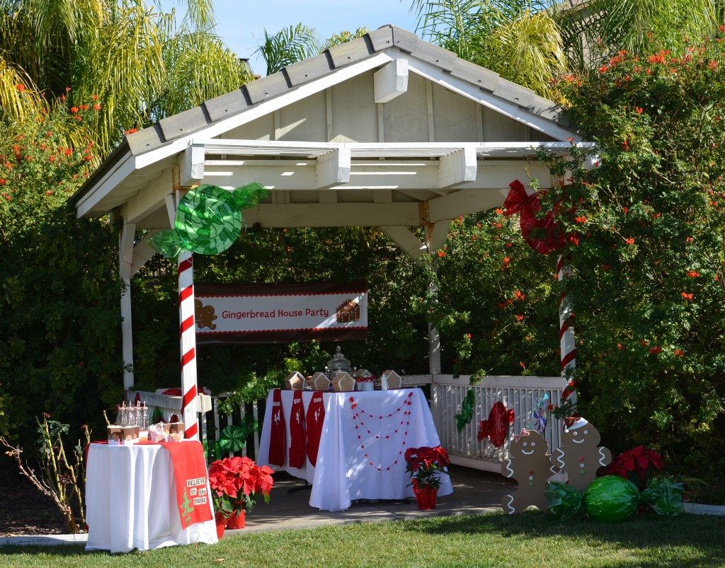 gingerbread party - full gazebo decorated