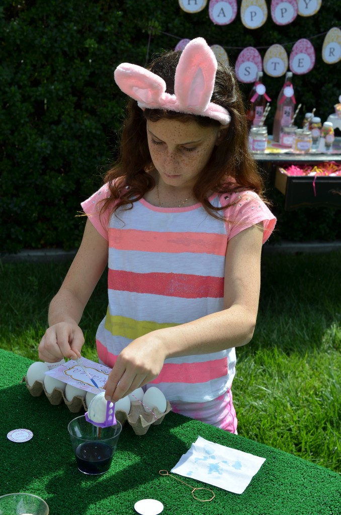 easter party girls hard at work dipping