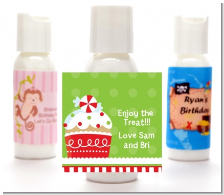 Christmas Cupcake - Personalized Christmas Lotion Favors